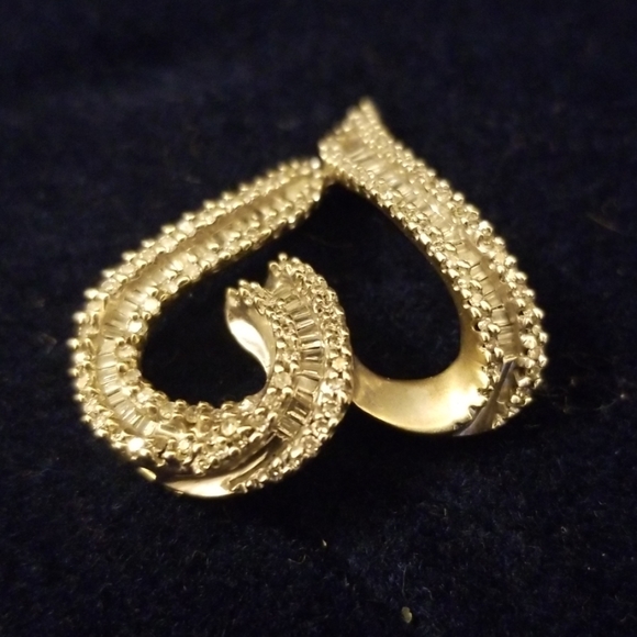 Zales CZ heart pendant - Picture 8 of 8